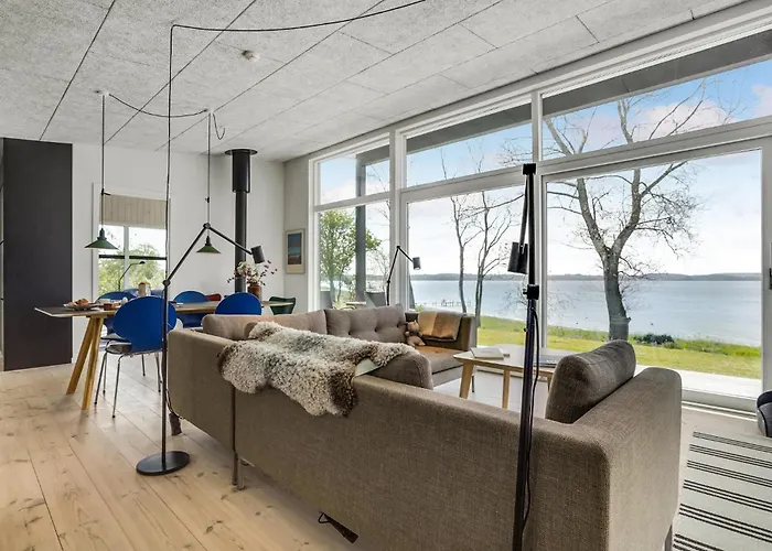 2 Bedroom Amazing In Ferienhaus Aabenraa